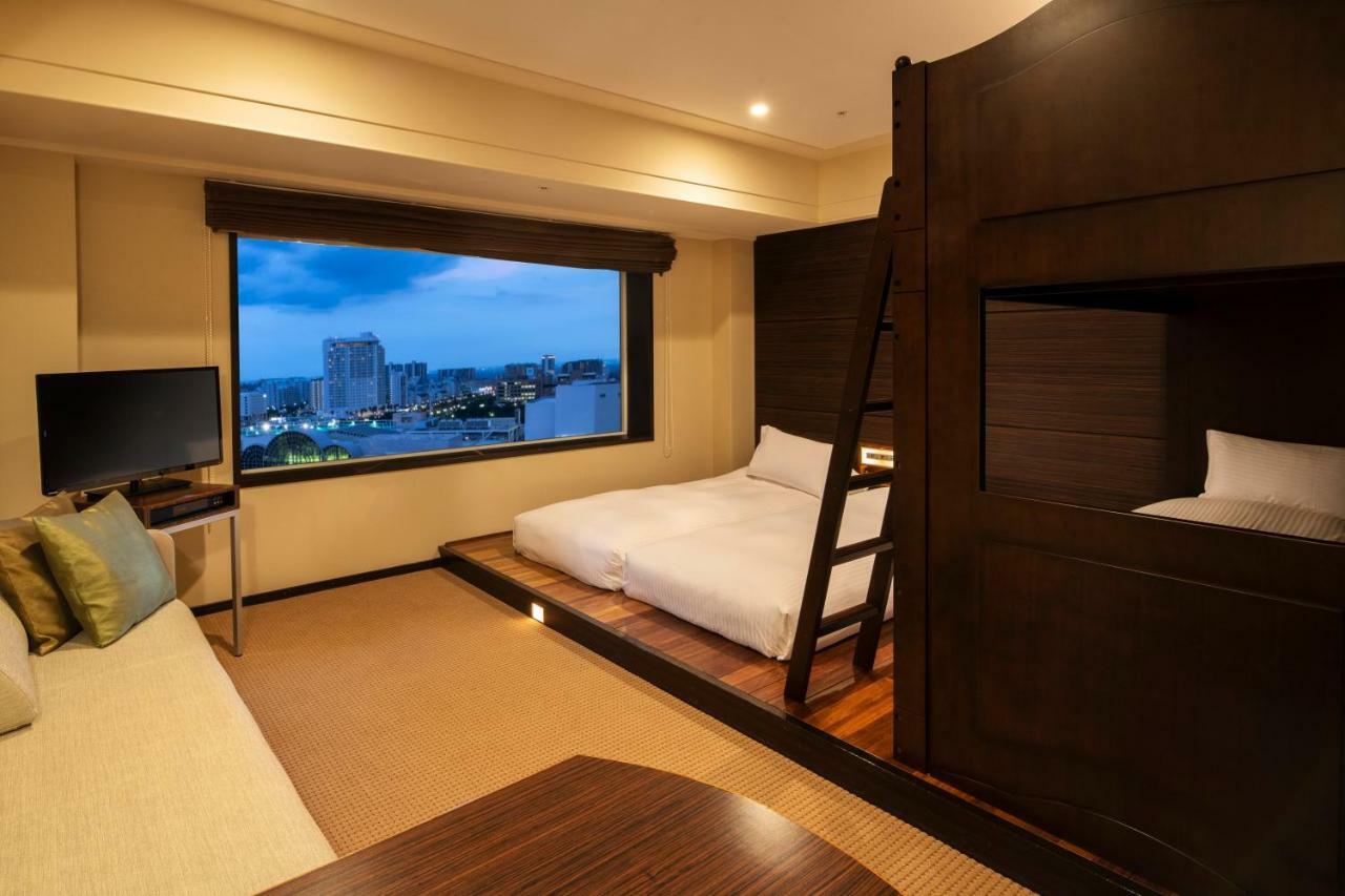 Urayasu Brighton Hotel Tokyo Bay מראה חיצוני תמונה A room at the hotel